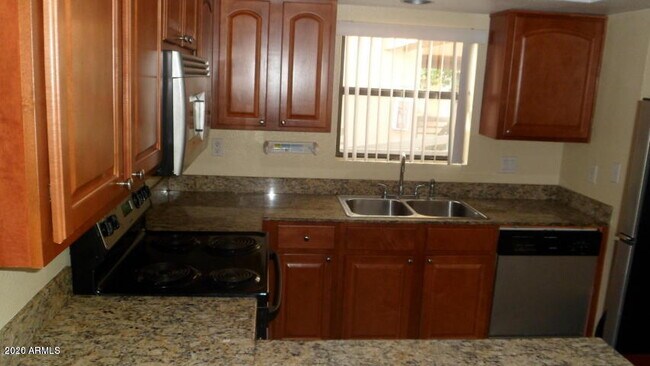 Foto del edificio - 3405 W Danbury Dr