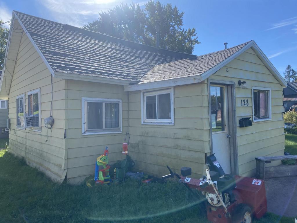 128 Angeline Street House Rental in Ishpeming, MI