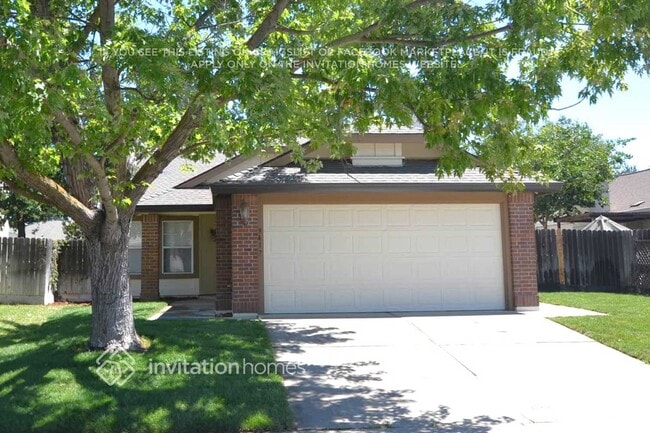 Building Photo - 9417 Soaring Oaks Dr