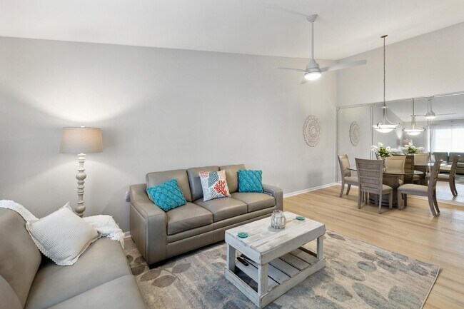 Foto del edificio - 6271 Chasewood Dr