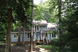 Building Photo - 11418 Hardwood Dr