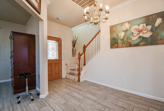 Building Photo - 2810 Powell Springs Ct