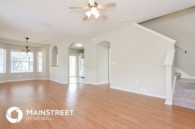 Building Photo - 423 Maple Pointe Dr