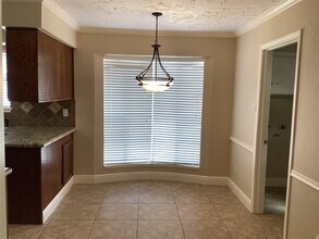 Building Photo - 2031 Millhouse Rd