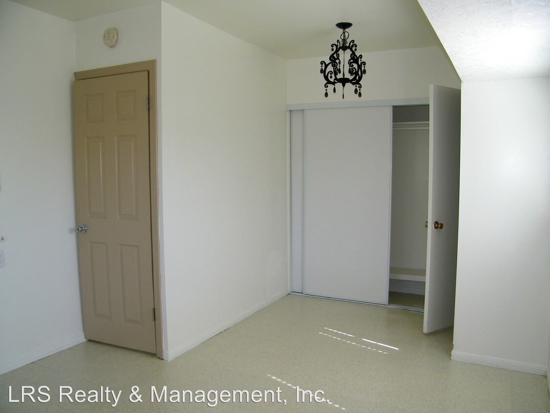 Foto principal - 746-749 E Stroube St