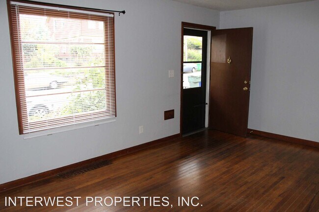 Foto del edificio - 1724-1728 SE Salmon St