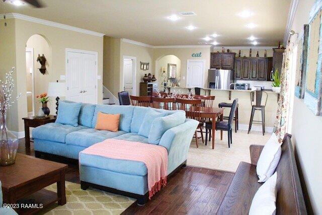 Foto del edificio - 301 Crooked Stick Ln