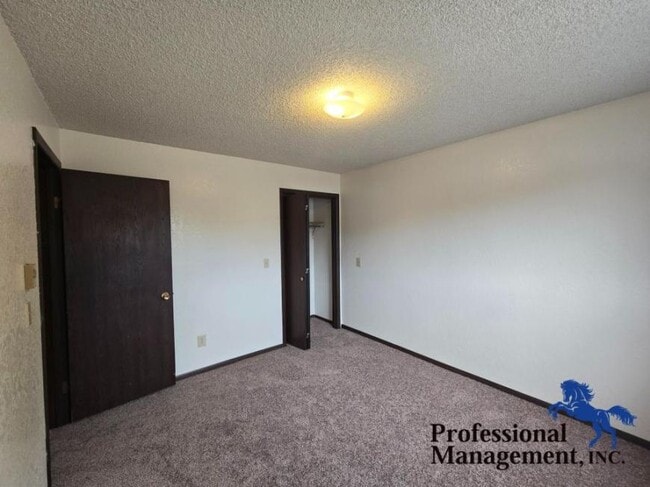 Building Photo - 2 bedroom in Billings MT 59105