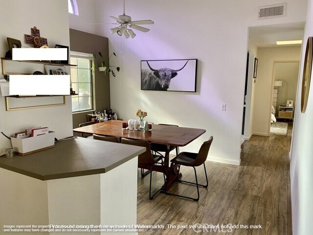 Foto del edificio - 5255 Box Canyon Ct