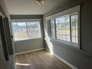 Foto del edificio - 1279 W 9th St