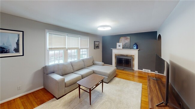 Foto del edificio - 940 S Grosvenor Rd