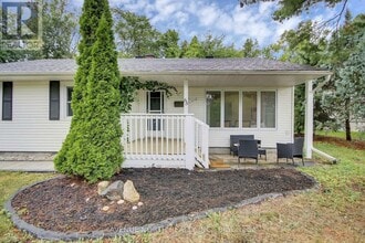 Building Photo - 65 Rothwell Dr