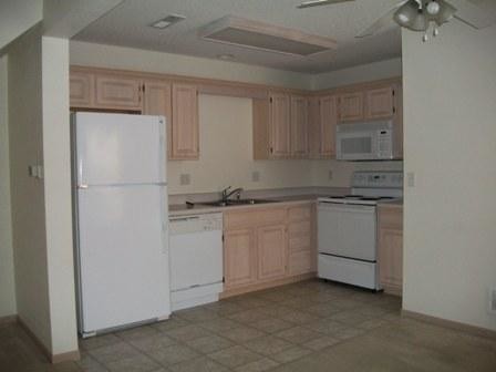 KITCHEN - 1208 Pebblecreek Dr