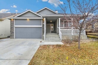 Building Photo - 2110 Peach Blossom Dr