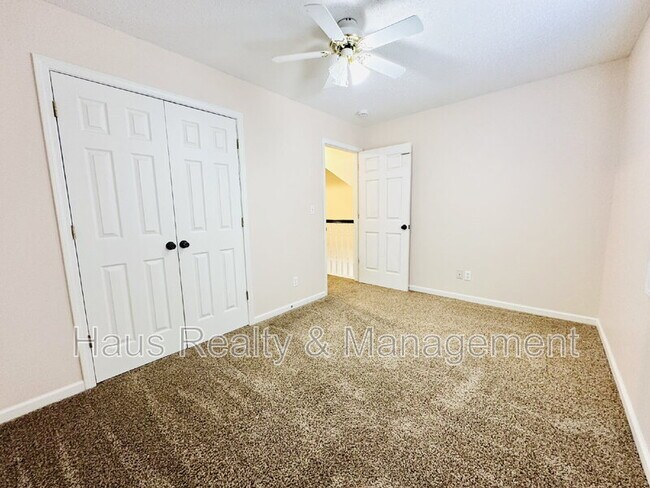 Foto del edificio - 3248 N Senseney Cir