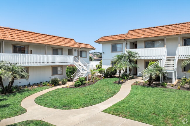 Building Photo - Sunset Drive Apartments