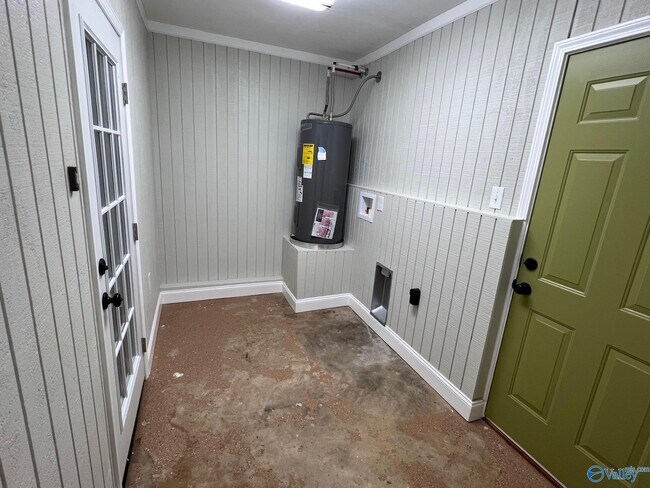 Foto del edificio - 3304 Charleston Ave NW