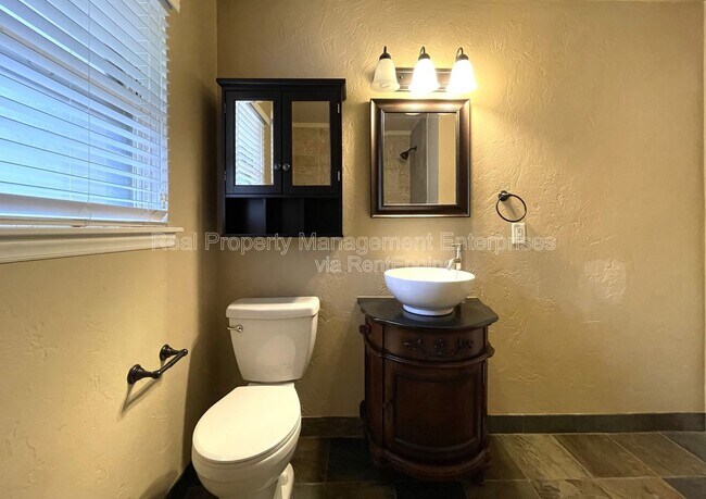 Foto del edificio - 2225 NW 50th St