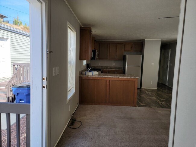 Foto del edificio - 999 Fortino Blvd