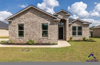 Building Photo - 112 Gwendolyn Ave