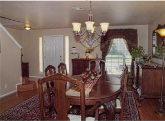 Dining Room - 3400 Kelsey Cv