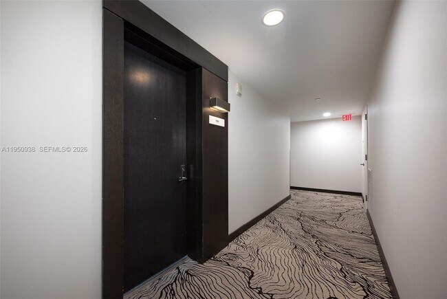 Foto del edificio - 900 Biscayne Blvd