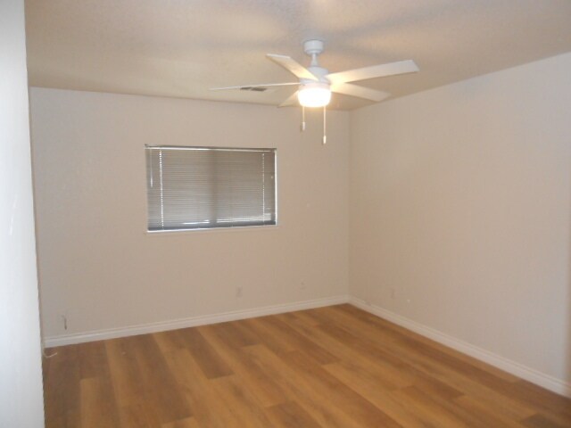Foto del edificio - 3051 Colony Park Dr