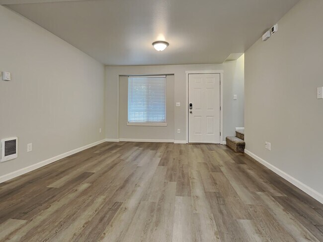 Foto del edificio - 7009 34th Ave SE