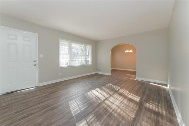 Building Photo - 123 New Hope Rd