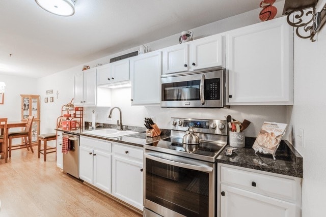 Foto del edificio - 8055 Lexington Pl