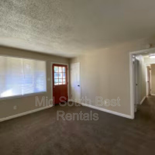 Foto del edificio - 1487 Doris Ave