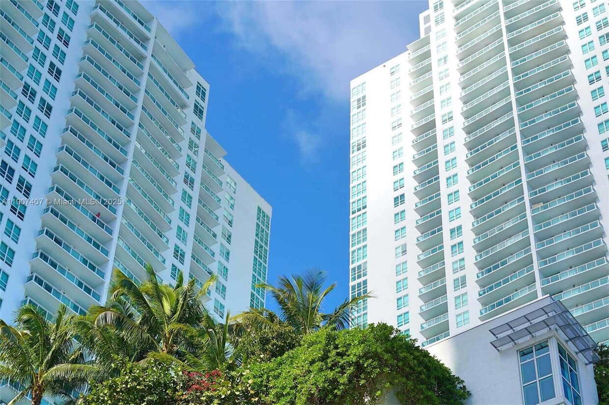Foto principal - 951 Brickell Ave
