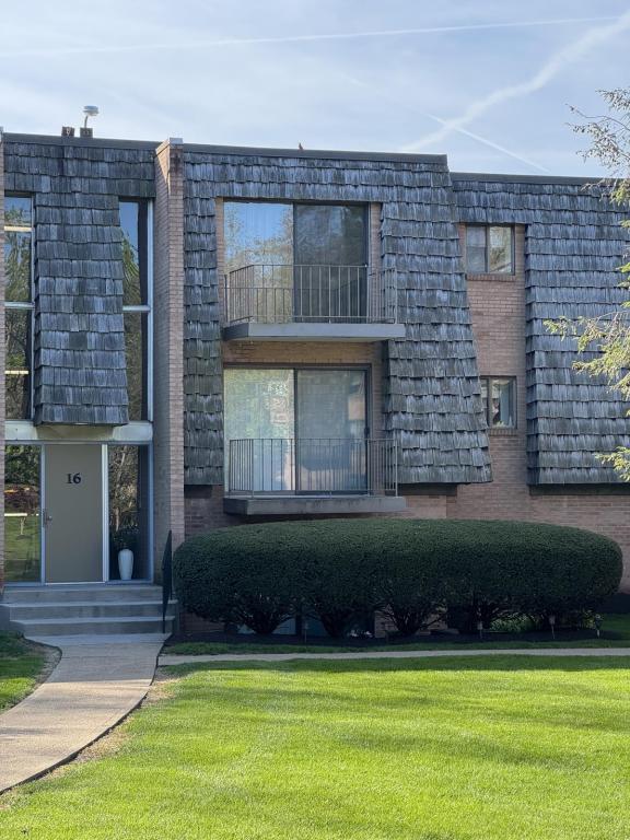 Building Photo - 1632 Forest Green Dr