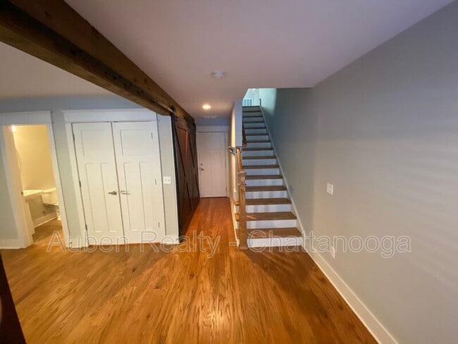 Building Photo - 602 Mariner Way