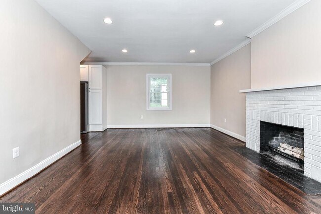 Foto del edificio - 6014 Fort Hunt Rd