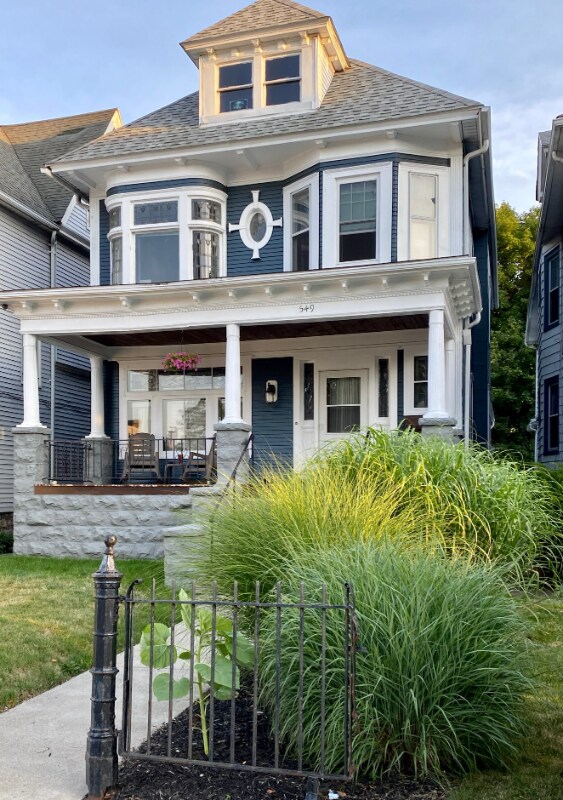 Foto del edificio - 549 South Park Ave