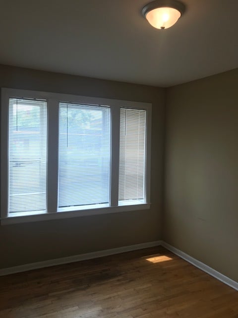 Building Photo - 606 N Roan St