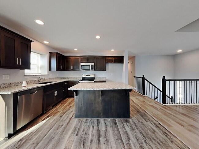 Foto del edificio - 216 Coleen Dr