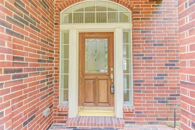 Foto del edificio - 2338 Plantation Bend Dr