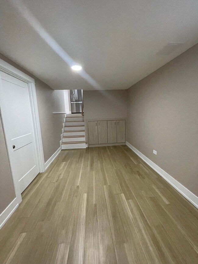 Foto del edificio - 8511 Parkside Ave