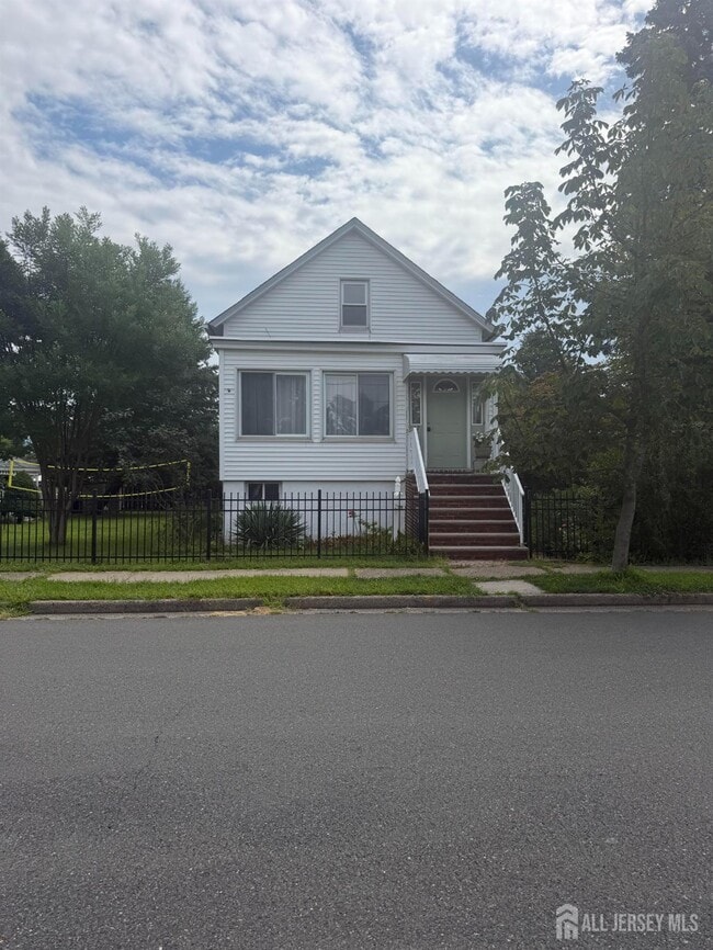 Building Photo - 67 Oakland Ave