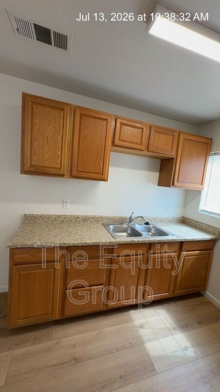 Building Photo - 322 S Crespi Ave