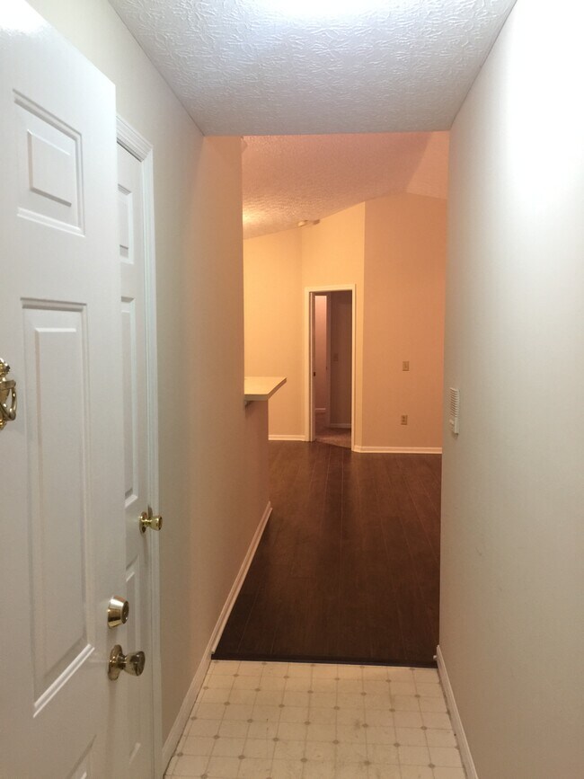 Building Photo - 2317 Vicente Ct