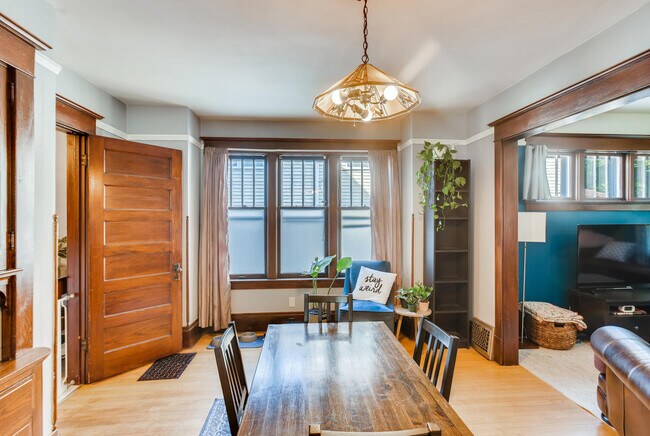 Dining Room - 7217 Saint James St