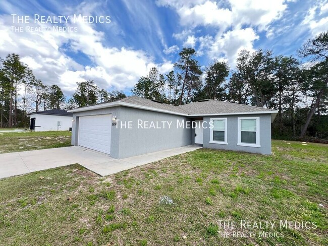 Foto del edificio - BEAUTIFUL 3 BD/2BA Home in Ocala!!!