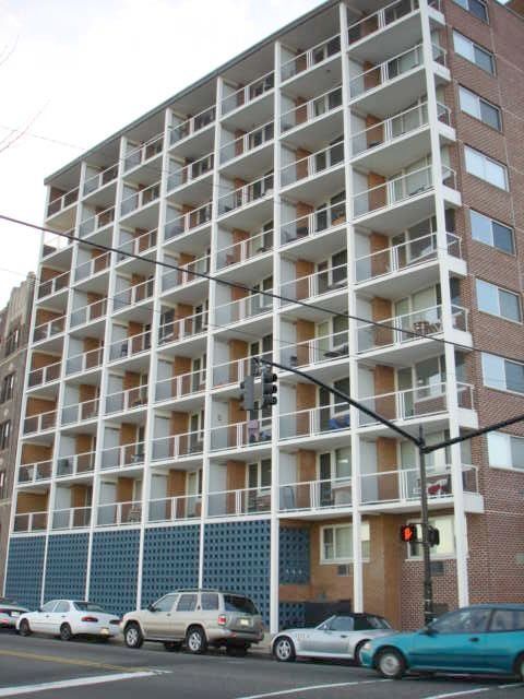 Foto principal - 899 Boulevard E