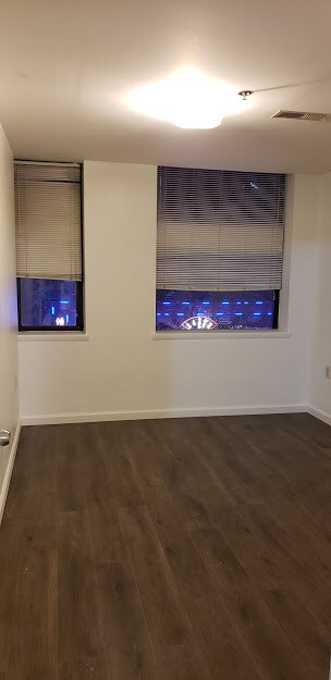Right Room (closet not shown) - 1030 Arch St