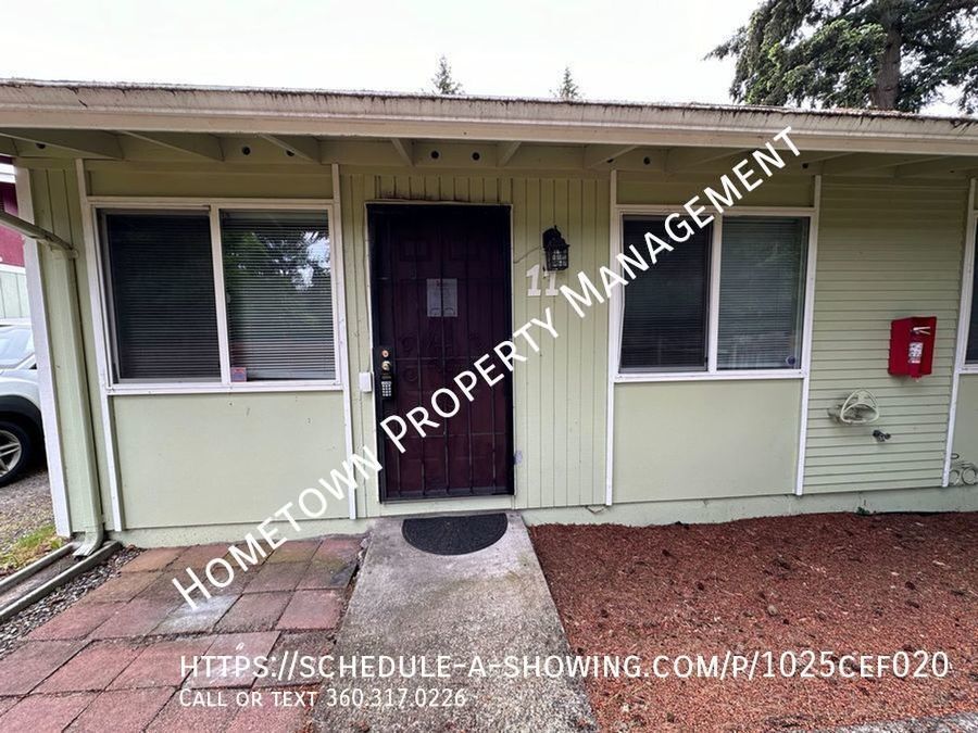 Primary Photo - Pacific Terrace Cozy 1 Bedroom Duplex Avai...