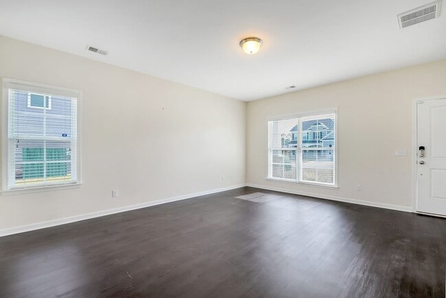 Building Photo - Available Soon!