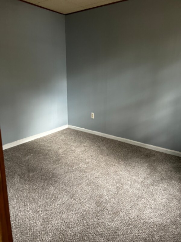 Foto del edificio - 23941 Hartland Rd